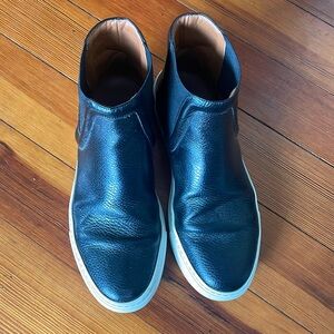 Givenchy chelsea boots. 36